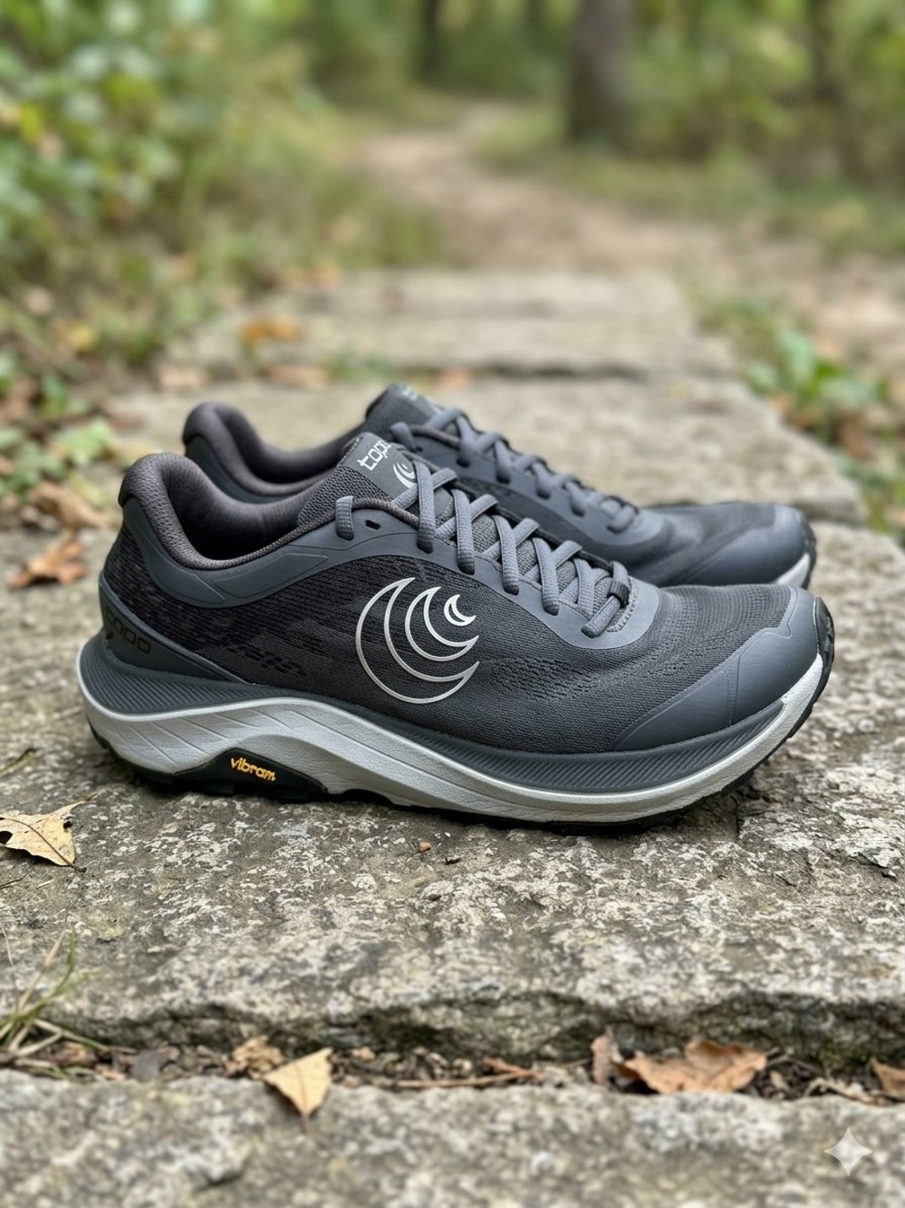 Topo Athletic Ultraventure 4 trail running shoes featuring a Vibram outsole. 10